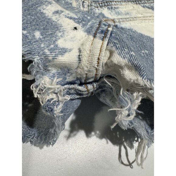 Levi's Womens Size XS 501 Button-Fly Cut Off Shorts Distressed Acid Wash Cheeky - Picture 8 of 8